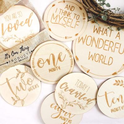 China Europe Monthly Pregnancy Announcement Baby Milestone Cards Natural Wood Slices for sale