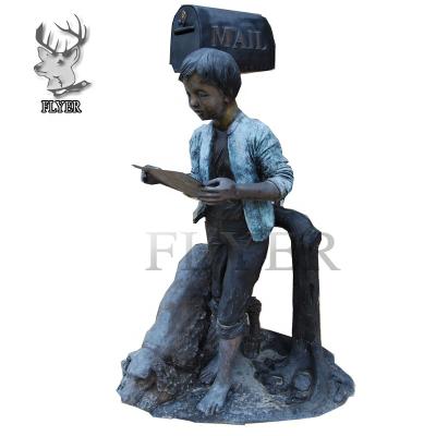 China Outdoor Bronze Sculpture Life Size Mailbox Boy Product Europe Decoration Liar Tree Mailbox Sculpture for sale