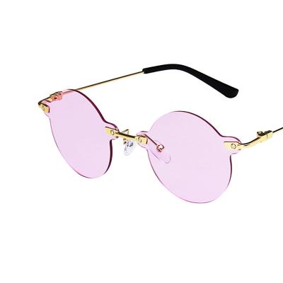 China Fashion Sunglasses Vintage Metal Women Shape Newest In 2021 Sun Glasses Men Glass Men Rimless Sunglasses for sale