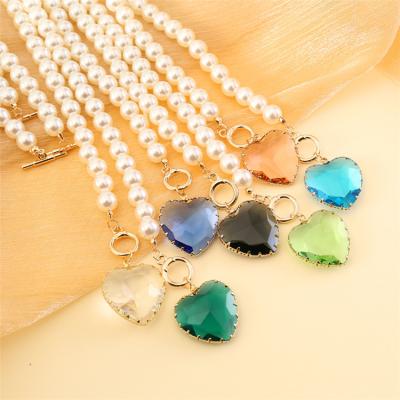 China TRENDY Trendy Jewelry Gold Plated Beads Charm Custom Crystal With Glass Heart Pendant Pearl Necklace for sale