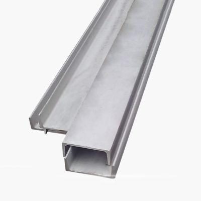 China Foundations Sgcc/sgh400/q195/q235/dx51d Hot Dip Galvanizing Beam Channel/Galvanized Channel Steel/u-bar/u-steel/c-steel for sale