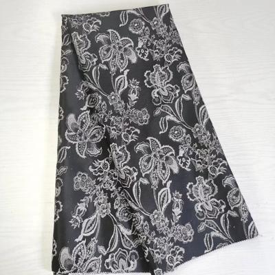 China 164gsm Double Faced Customized Color Works Jacquard Brocade Fabric DIY Cloth Fabric for sale