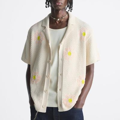 China Anti-wrinkle Custom Summer Floral Crochet Shirt Cotton Men's Short-Sleeved Cardigan Shirt for sale