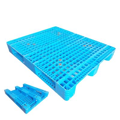 China Single Faced Steel Reinforced Plastic Pallet With Size 1200X1200X165mm for sale