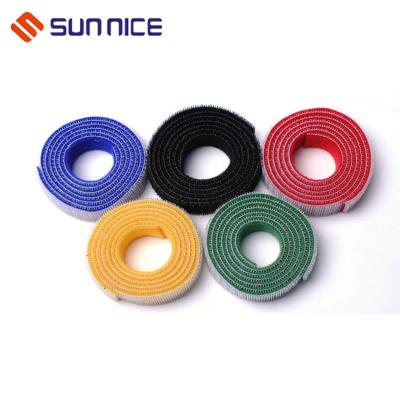 China Customized Colored Double Sided Hook And Loop Viable en venta