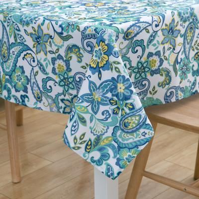 China Disposable Wholesale Christmas Cloth Floral Printed Tablecloth, European Christmas Seasonal Table Cloth for sale