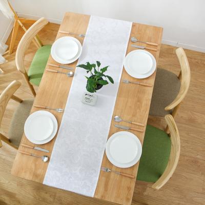 China Waterproof High Quality Table Runner Jacquard Table Runner Damask Single Face Dining Room Decoration Table Runner for sale