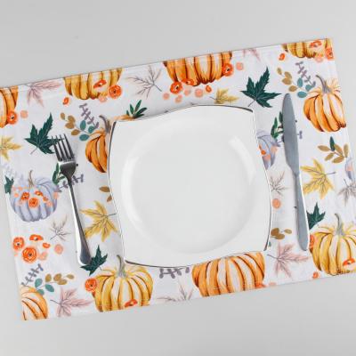 China Stocked Set of 4 Pumpkins Fabric Table Place Mat Reversible Stain Resistant Dining Table Mat 13x19inch for sale