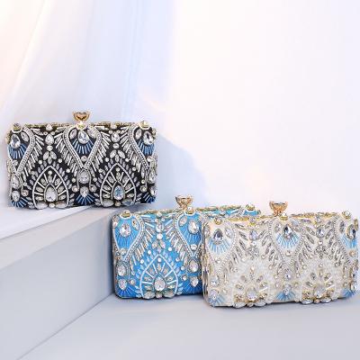 China Others Handmade New Pearl Embroidered Rhinestone Dinner Bag Dress Party Lady Bags Grab Shoulder Bag for sale