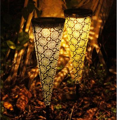 China Cone Shaped Hollow Garden Lawn Patio Pathway Landscape Waterproof Garden Led Pathway Led Solar Light for sale