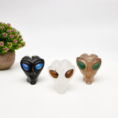 China Dong Hai 2021 high quality natural healing craft Reiki crystal carving quartz carved alien skulls for ornaments for sale