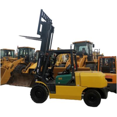 China Hotels Used Forklift Good Price Japan Made Komatsu 50 Forklift 5ton Diesel Forklift for sale