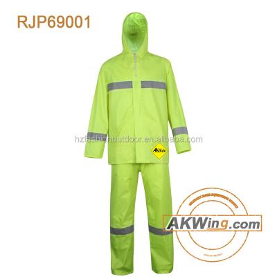 China High Quality Clear Reflective High Visibility Polyester Yellow Traffic Police Raincoat for sale