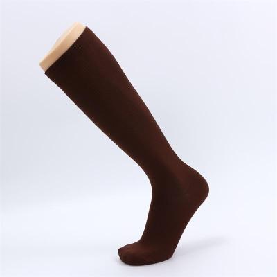 China New 15-20 mmHg Sport Compression Antibacterial Medical Running Socks For Men for sale