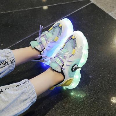 China Wholesale Light Cheap Price New Children's Sports Shoes Luminous Unique Boys Girls Fashion Casual Child Sneakers Spring Autumn for sale