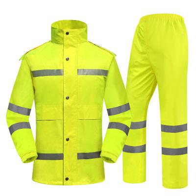 China Custom Wholesale Mens Raincoat Singlet Rainwear Motorcycle Adult Split Reflective Rain Coat Pant Set for sale