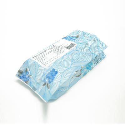 China Moisture Proof Hand and Face Cleansing Wet Tissue Tissue Paper Packing Bag/Baby Sanitary Flexible Plastic Tissue Napkin Seal Back Pouch for sale