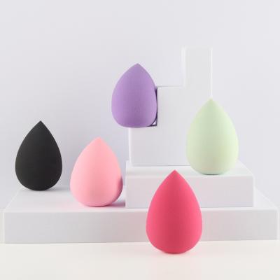 China Face Makeup Foundation Liquid Makeup Puff 5 Pieces Makeup Sponge Microfiber With Plastic Box for sale