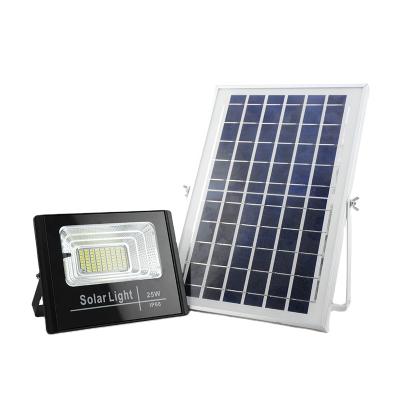 China Outdoor High Temperature Resistant Solar Led Flood Lamp IP66 Waterproof Led Solar Flood Light With Remote Control for sale