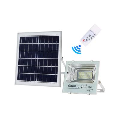 China 100W Outdoor High Bright Outdoor Wall Mounted Solar Flood Light With Remote Control for sale