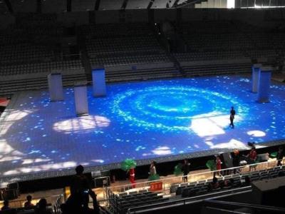 China Digital Dance Floor LED-Anzeige P8.928 farbenreiches 3000hz 16,7 Million Anzeigen-Farbe zu verkaufen