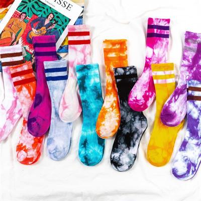 China Breathable Custom Colorful Socks Tye Dye Logo Socks Mens Colorful Casual Couples Tie Dye Socks For Spring for sale