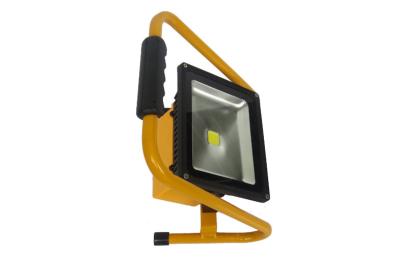 China Reflector portátil del PDA 10W IP65 LED recargable con ángulo de haz 120° en venta