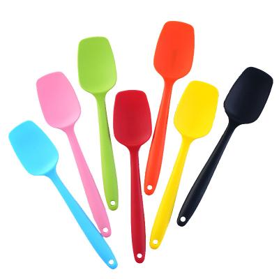 China Sustainable Kitchen Tools Baking And Pastry Tools Non-Stick Heat Resistant Silicone Scraper Spatula for sale