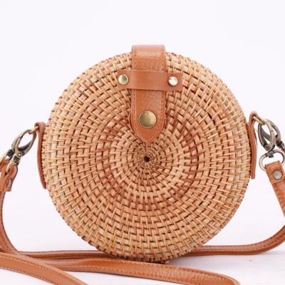 China Custom Design Rattan Beach Bag Rattan Bag Two Way Shoulder Strap Rattan Bag for sale