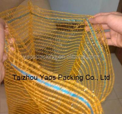 China Disposable PE gold raschel mesh bag plastic potato mesh bag for sale