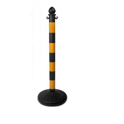 China Anti-UV Plastic Traffic Bollard Filled Plastic Water Drafter Or Sands Warning Post Bollard for sale