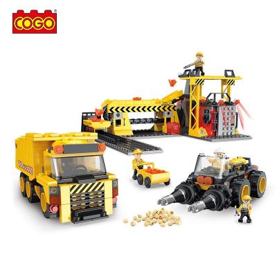 China Building Toy COGO 3D 604 PCS Engineering Truck Building Blocks Toys Educational Bricks Toys For Children for sale