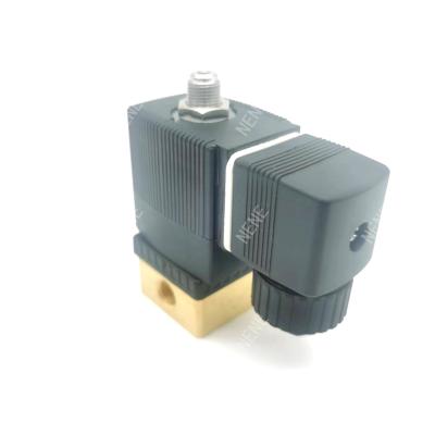 China BURKERT 00126145 Electromagnetic Valve 6014C Normally Closed G1/4 2.5 Flow Hole AC220V 8W Brass Valve Body 32 * 46 0~6bar for sale