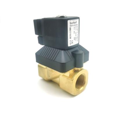 China Válvula de solenoide Burkert 00125368 6014 C Conexión de placa inferior de acción directa Normalmente cerrada 2.0 Agujero de flujo AC24V 8W Cuerpo de válvula de latón en venta