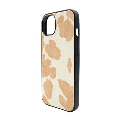 China Guangzhou Shockproof Luxury Natural Cowhide With Hair On Custom Phone Cases for sale