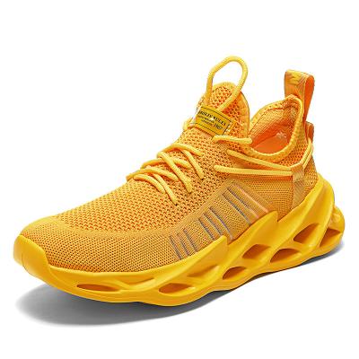 China Shoes running new fashion men's sneakers running sports and casual shoes for men's sneakers black for sale