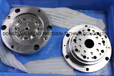 China Ra0.4 Medical Injection Molding Parts , 8407 Multi Cavity Mould 0.005mm for sale