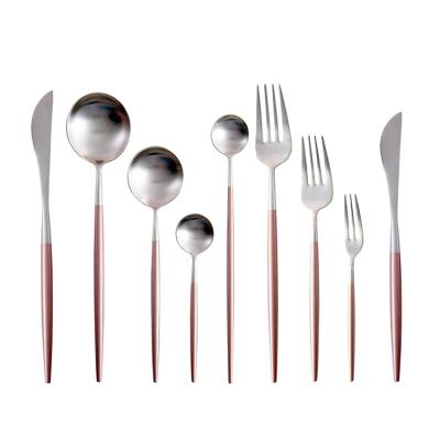 China Sustainable Tableware And Cutlery Wholesale Luxury Wedding Spoon Silverware Fork Set With Pink Handle for sale