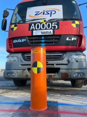 Cina Bollard idraulico automatico ad alta sicurezza con certificazione di prova di impatto su camion da 7500 kg in vendita