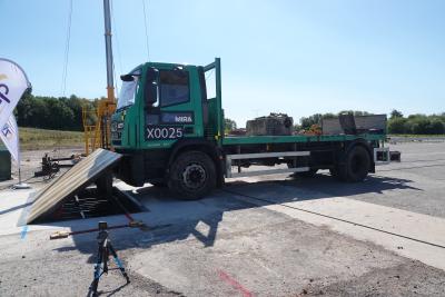 중국 Anti-Terror Impact Tested Hydraulic Wedge Barrier Road Blocker With Remote Control 판매용