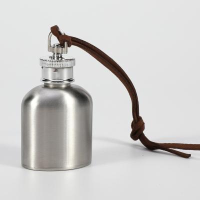 China 18/8 Traditional Mini Pocket Hip Flasks Wholesale Custom Made Stainless Steel 1oz Hip Flask for sale