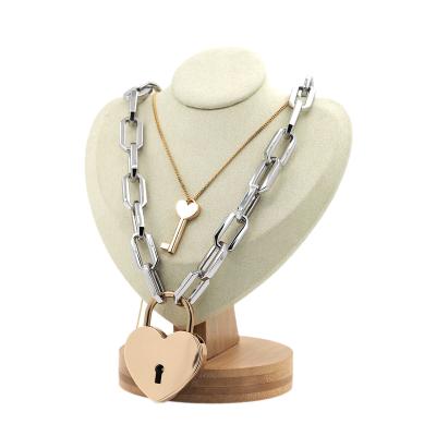 China FASHIONABLE Heart Lock Factory Direct Sales Necklace Key Pendant Necklace Set Hip Hop Trend Necklace for sale