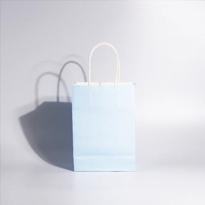 China Recycled Materials Customized recyclable kraft paper bags for shopping in various colors, suitable for food suppliers for sale