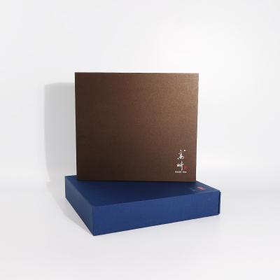 China Recyclable Custom New kraft paper gift box, moon cake gift box, tea packaging box for sale