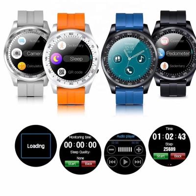 China In-ear T20 full-round screen plug-in cartoon watch, strong anti-microphone, super signal, high quality speaker, big enough 300mha bat for sale