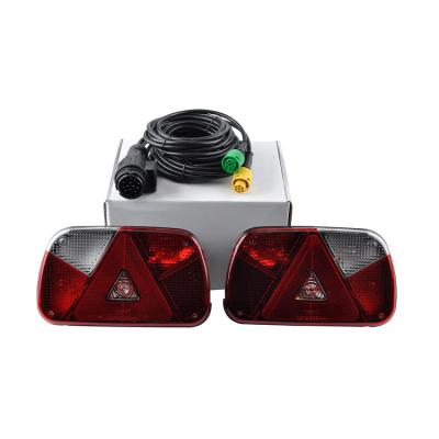 China New Arrival Shockproof Plastic Product Signal Working Warm White 24v Led Tail Light Tracking Light for sale