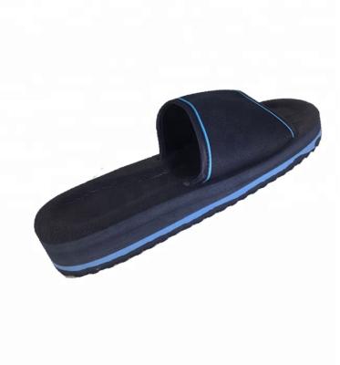 China Disposable Open Toe Beach Water Sports Men Slippers Outdoor Sport Slipper for sale