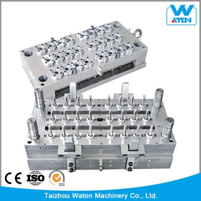 Китай High quality plastic hot-runner PET plastic injection molding machine продается