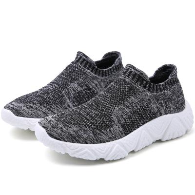 China Running Shoes 2021 Comfortable Breathable Walking Sneakers New Men Sports Shoes for sale