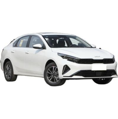 China 5 asientos 5 puertas 2024 Kia Cerato K3 Coche eléctrico con batería de litio verificada K3 Kia EV5 EV6 en venta